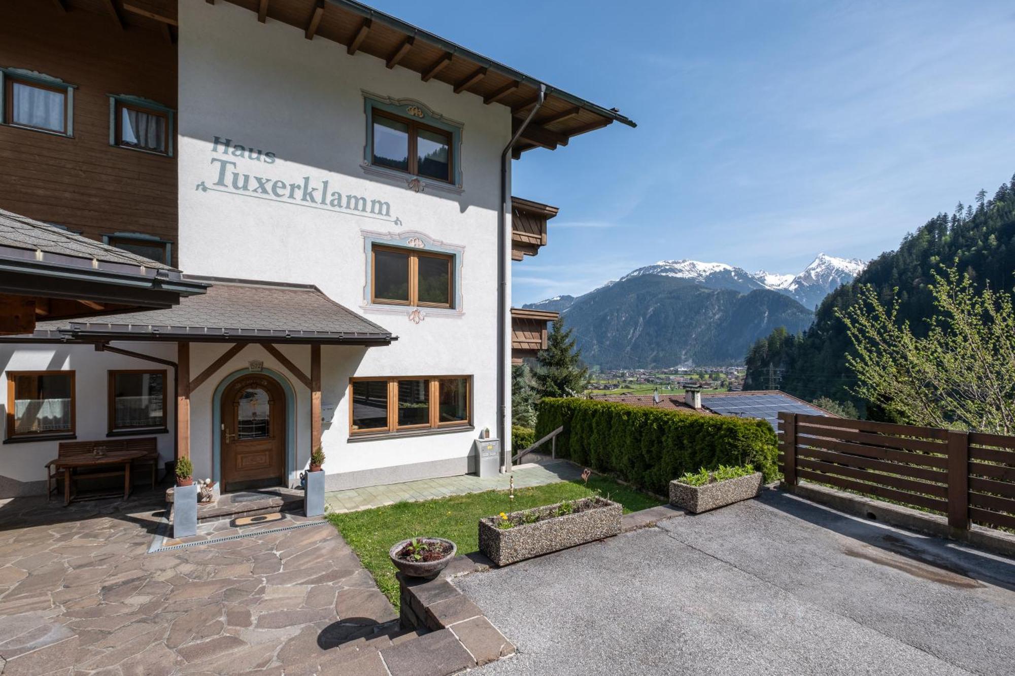 Haus Tuxerklamm Apartment Mayrhofen Exterior photo